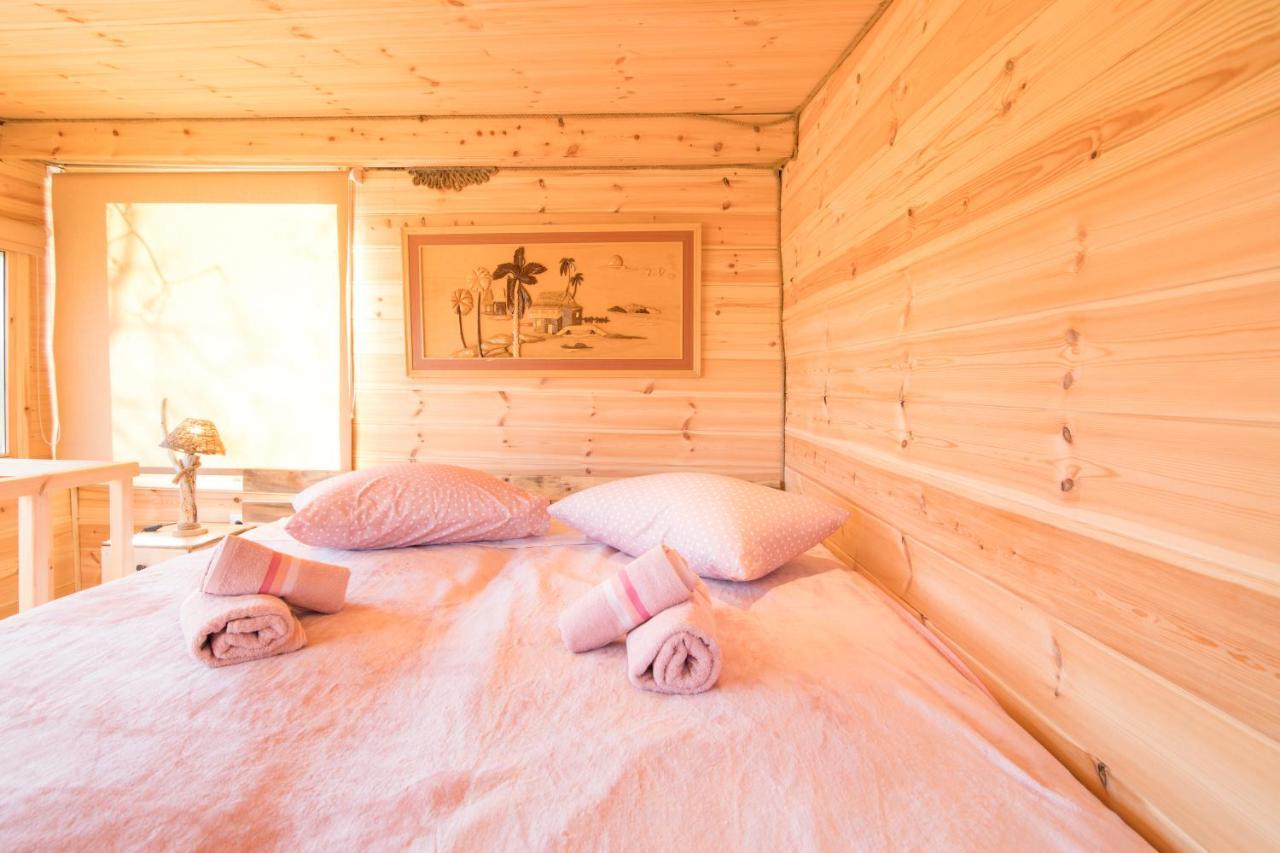 Romantic Tree House Kato Pavliana Екстериор снимка