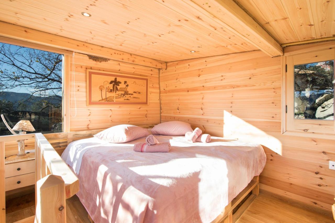 Romantic Tree House Kato Pavliana Екстериор снимка