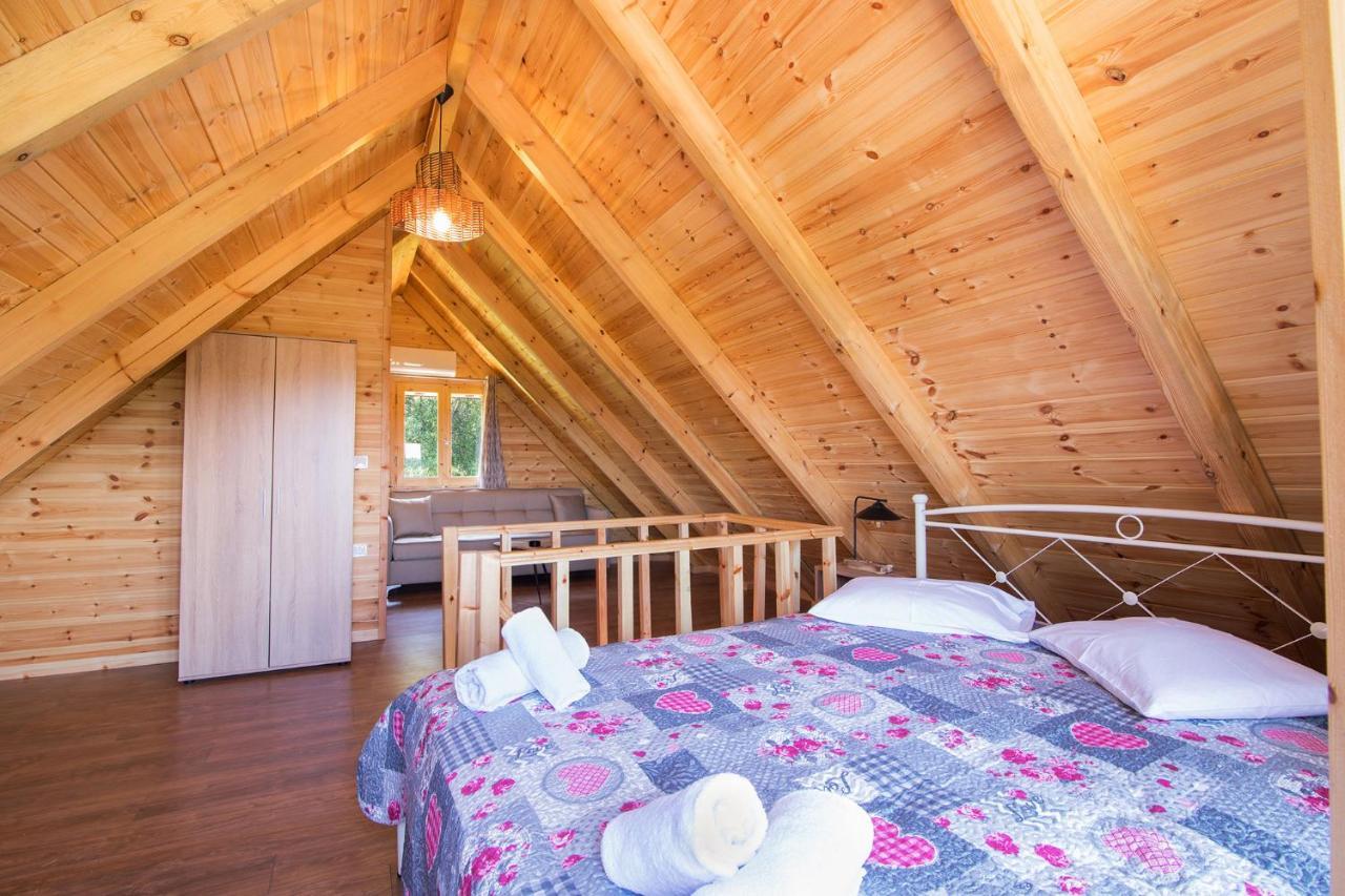 Romantic Tree House Kato Pavliana Екстериор снимка