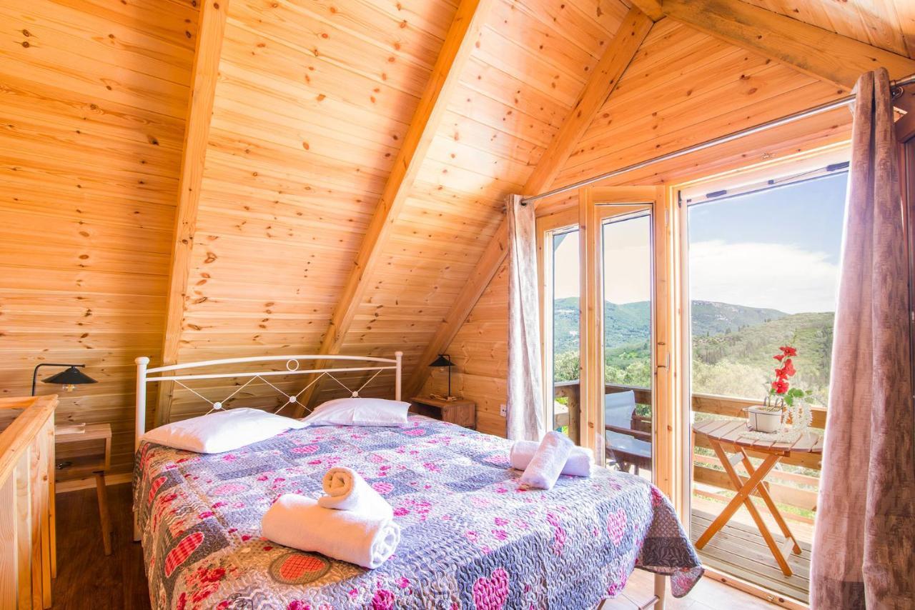 Romantic Tree House Kato Pavliana Екстериор снимка